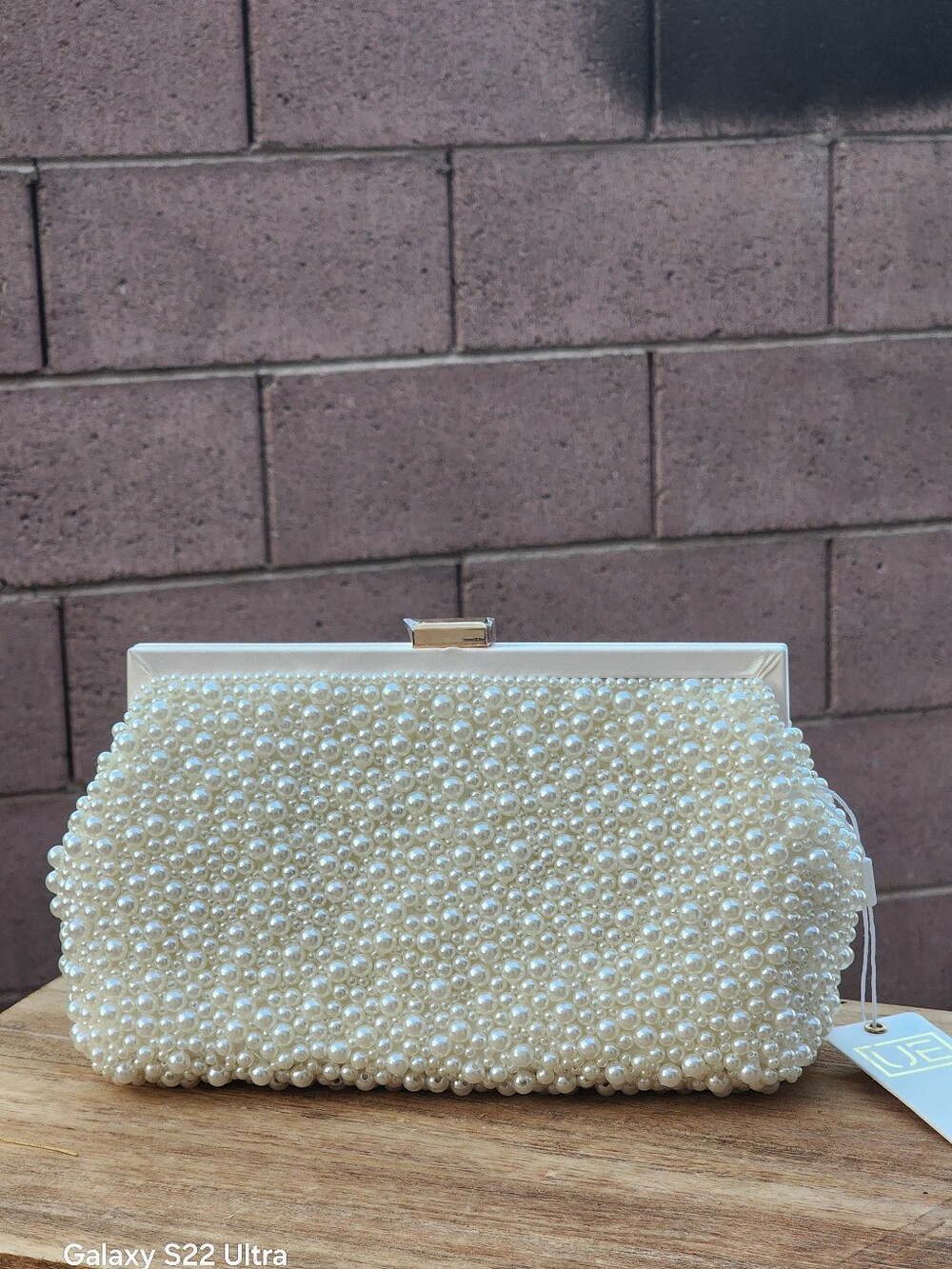 Urban Expressions Women's Ivory Pearl-Embellished Cream Evening Clutch - Picture 3 of 8